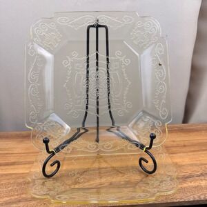 Indiana Glass Lorain Yellow Depression Glass Square Plates 7.75 Inch Set of‎ 2